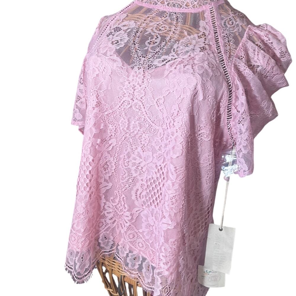 Savannah Jane Blush Pink Lace Top w/ Matching Cami Size Large NWT